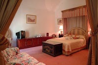 Esseborne Manor Hotel 1076097 Image 3